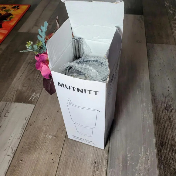 NWT MUTNITT 30oz Double Wall Stainless Steel Tumbler, Straws, Lids & Cleaner Set - Picture 5 of 16